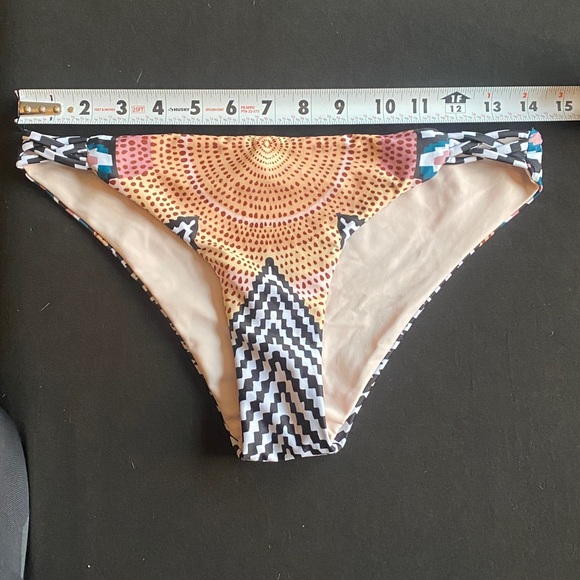 Mara Hoffman Sunburst Pattern Bikini Bottom M - Picture 1 of 3